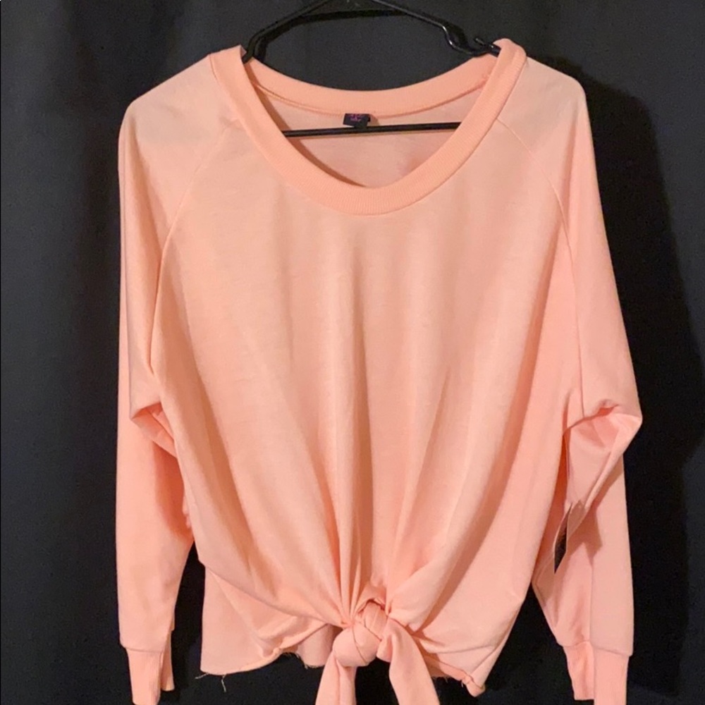 Tied up sweatshirt